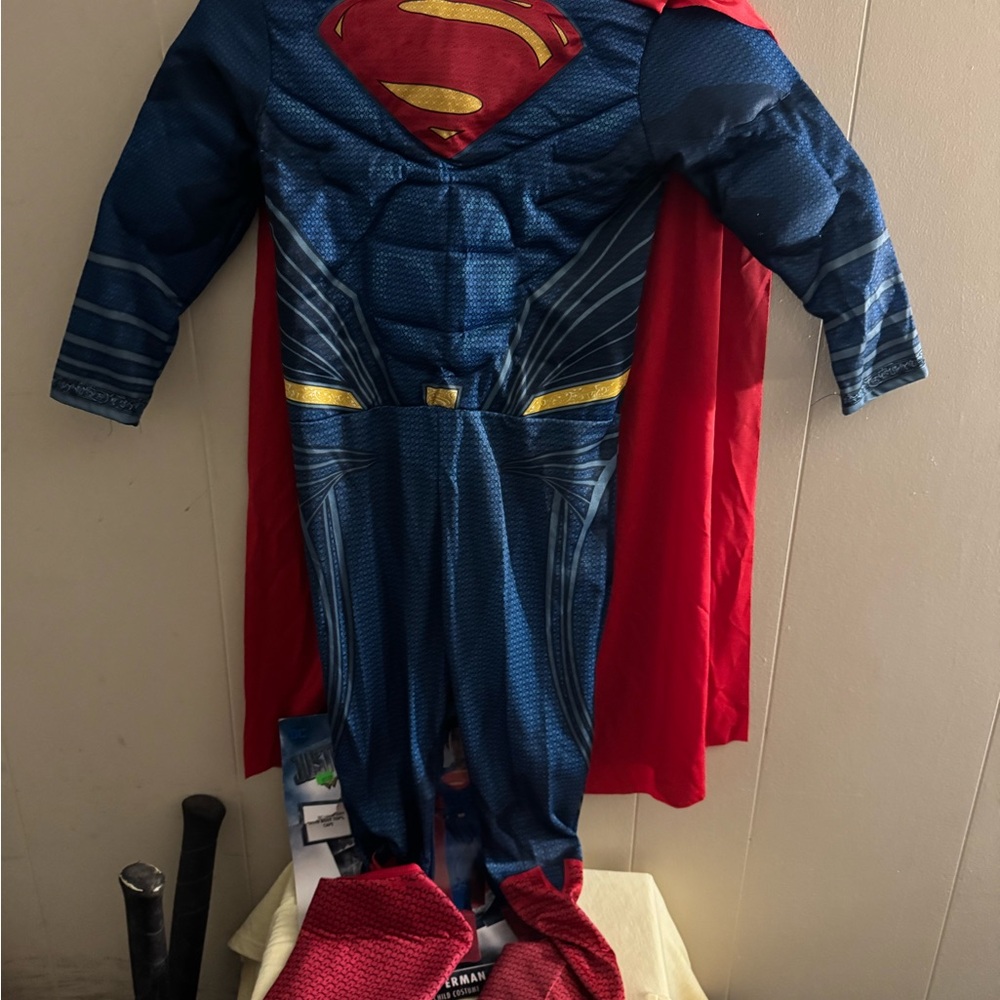 Superhero Kids Costume with Cape